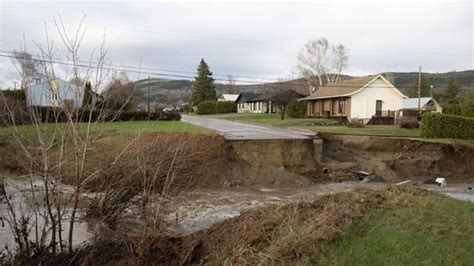 Funerals to be held for Quebec firefighters killed during floods in Charlevoix region